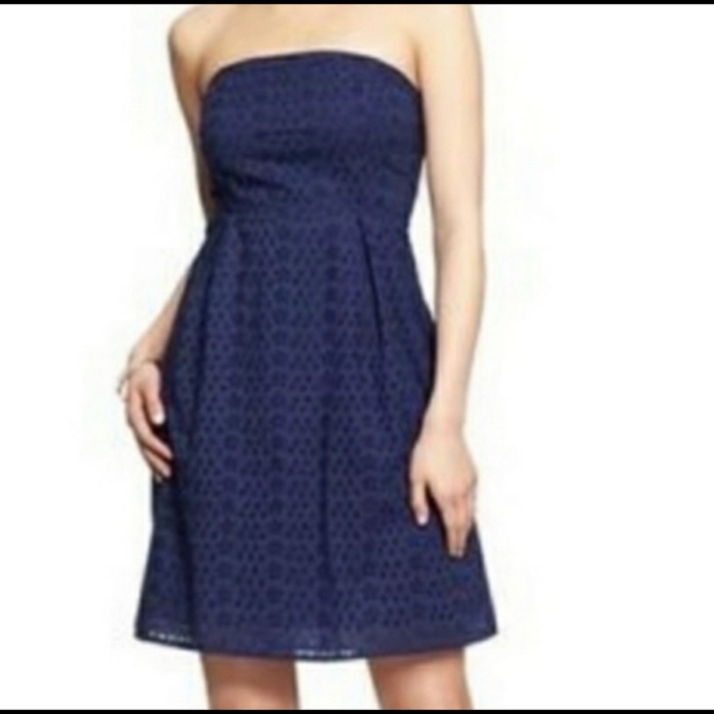 Old navy cotton eyelet strapless dress navy 8 spring party